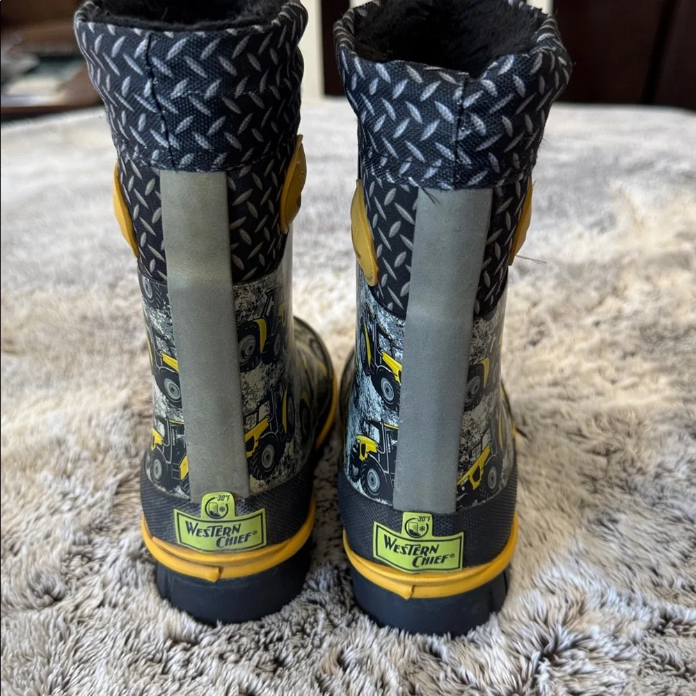 Western Chief Boys 7 Insulated Tractor‎ Tough Rain Snow Boots Warm Waterproof